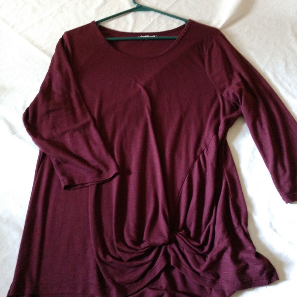 ¾ sleeve top
